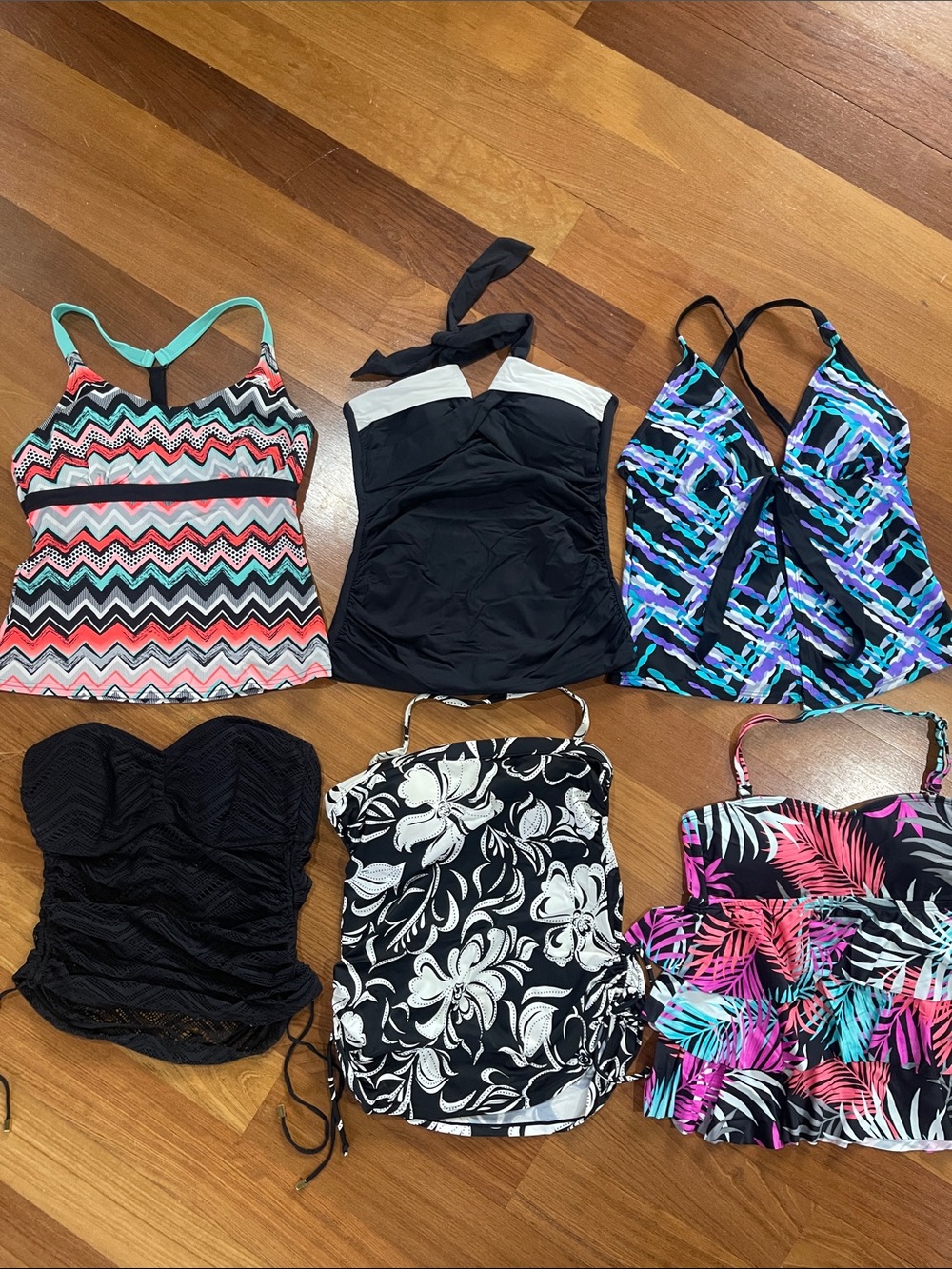 6 Women’s Anne Cole, Bleu Rod Beattie, Tropical Print swim Tankini Tops 10-12